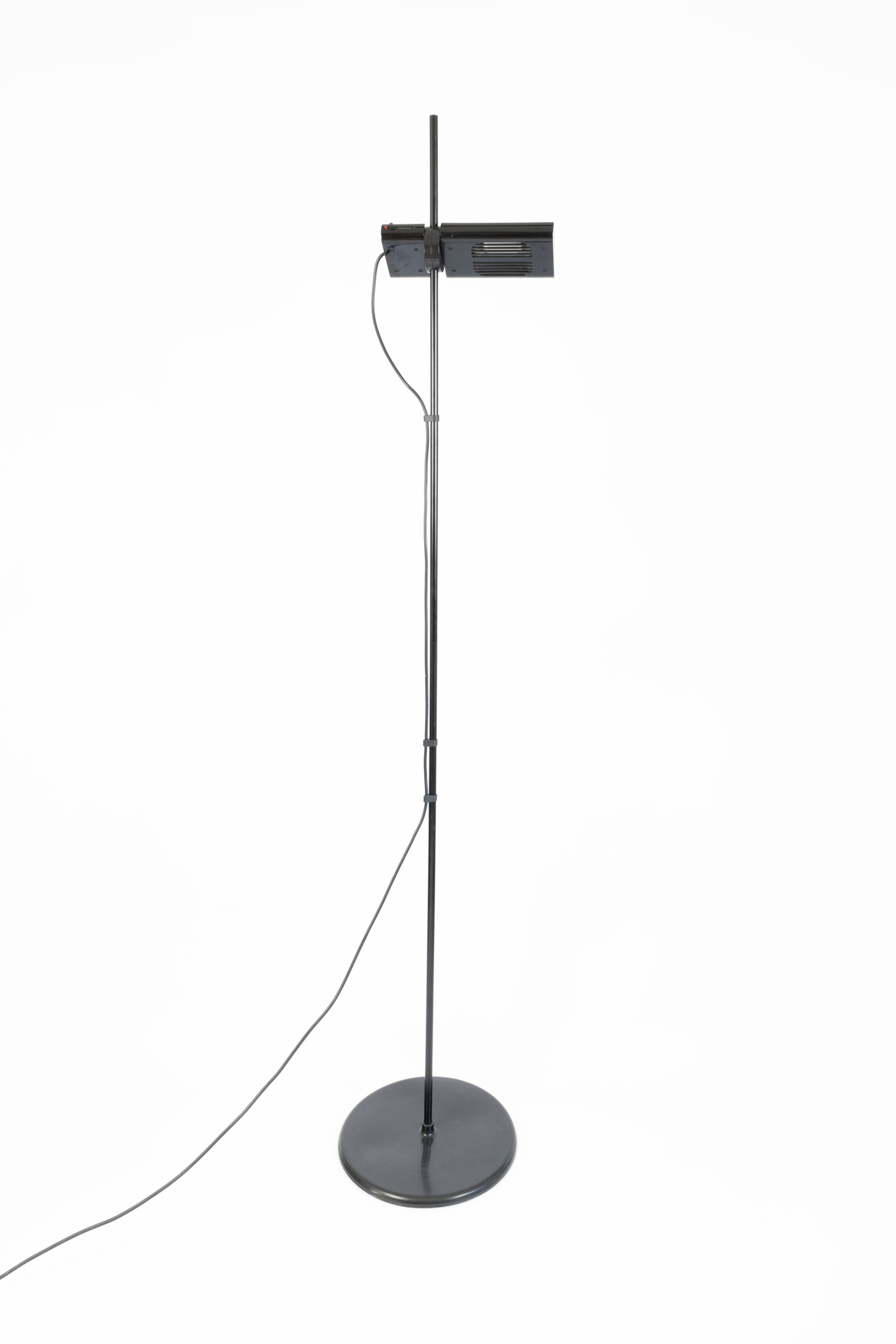 Aton Terra floor lamp by Artemide